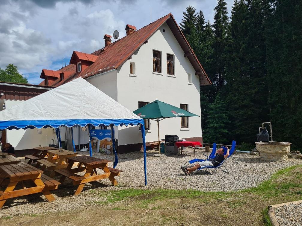 Horsky Penzion U Splavu Josefŭv Dŭl Ngoại thất bức ảnh