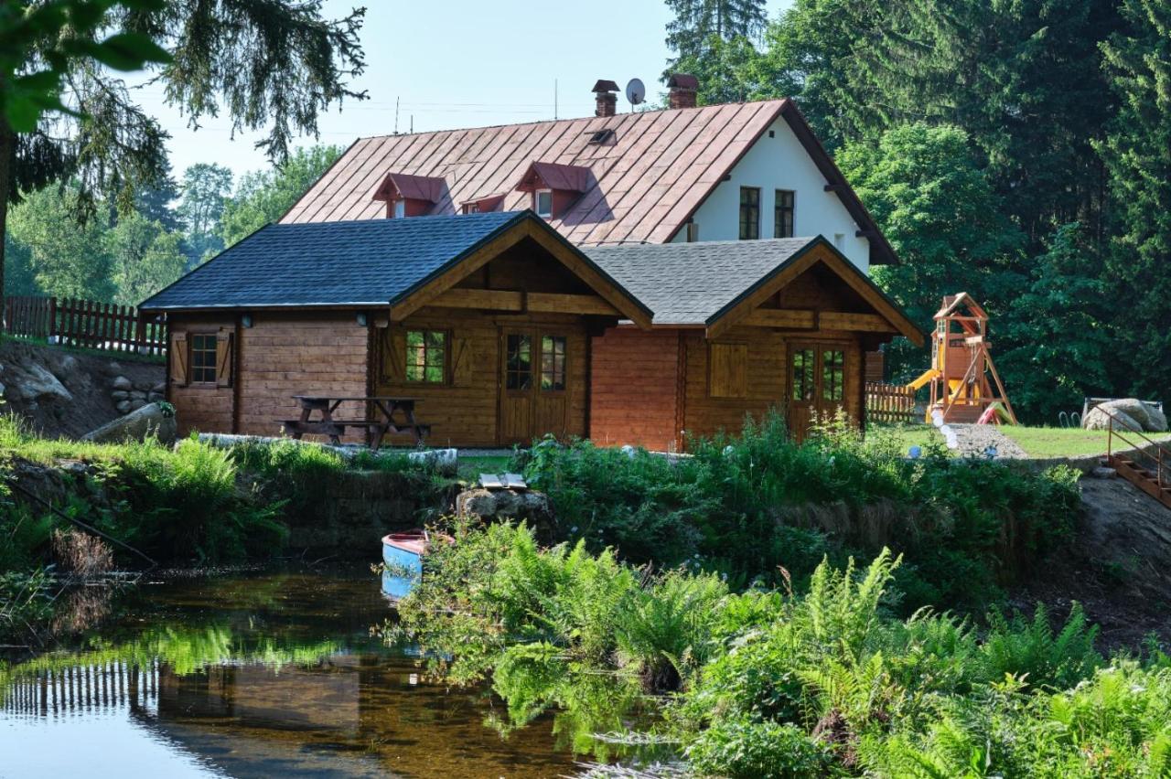 Horsky Penzion U Splavu Josefŭv Dŭl Ngoại thất bức ảnh